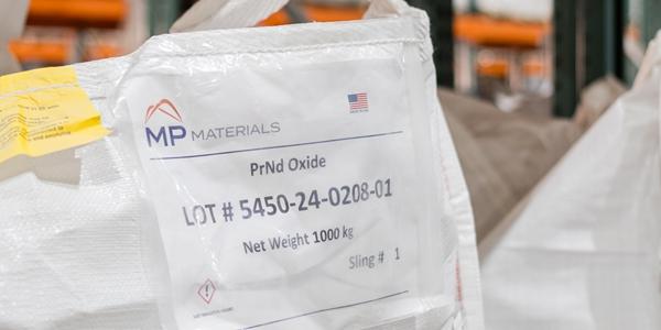 미국 국방부 희토류 탈중국 위해 '최소가격 보장' 도입, 전기차 비용 상승 전망