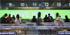 CJ올리브영 외국인 매출 비중 26.4% 넘어서, 국내 방문객 10명 중 8명 찾아 