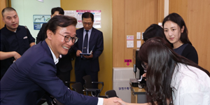 [전국지표조사] 해양수산부 부산 이전 '찬성' 61%, 부산·울산·경남서 74%