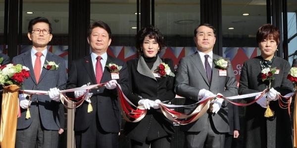 [씨저널] 신세계 꾸준히 늘려온 자사주 소각해도 여전히 많다, 정유경 오롯이 주주환원에만 활용할까 