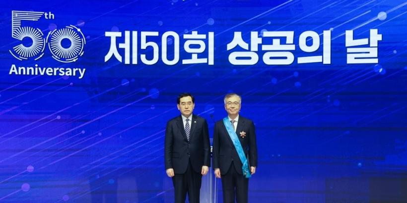 고배당 논란 동서 중간배당, 김상헌 김석수 주주환원 이면에 오너일가 이익 독차지 시각도 