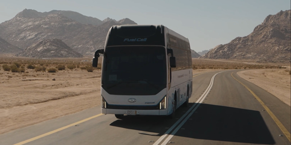 [AD] 현대차그룹, 사우디 네옴에서 수소 모빌리티 주행 실증