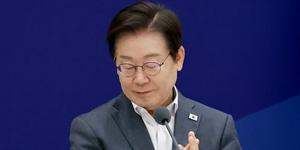 이재명 휴가 복귀 하루 앞둬, 한미 정상회담에 광복절특사까지 고민 깊어져