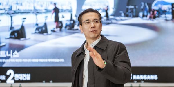 가덕도신공항 좌초 없다는 이재명, 이한우 현대건설 재참여로 선회 결단할까 