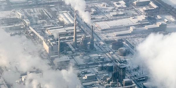 중국 당국 석유화학 과잉 생산에 업계 구조조정 추진, 이르면 9월 방안 마련 