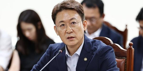 금융위 부위원장 권대영 석유화학업계 작심 비판, 