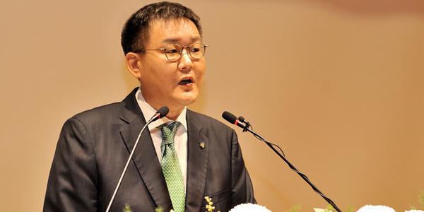 DB그룹 명예회장으로 돌연 물러난 김남호, 비운의 황태자와 재기 성공 분기점 앞에  