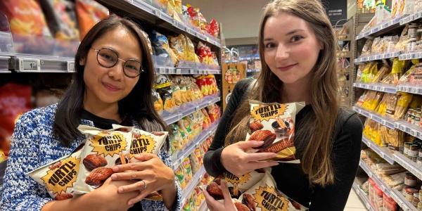 오리온 '꼬북칩' 프랑스 까르푸에 선보여, 매장 1200여 곳 동시 입점