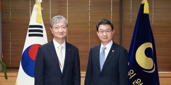 금융위원장 이억원과 금감원장 이찬진 회동, 금융감독 개편 