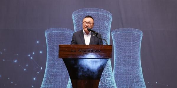 황주호 한수원 사장 사의, 미국 웨스팅하우스와 불공정 계약 논란 여파