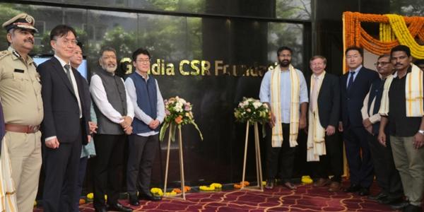 LG화학 인도에서 사회공헌재단 설립, 신학철 