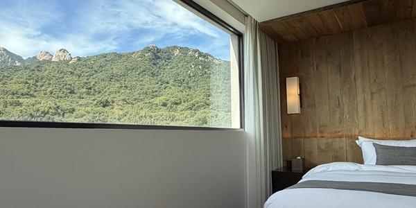 [현장] 한화 인수한 리조트 '안토' 매력적, 인피니티풀에서 즐기는 북한산 파노라마