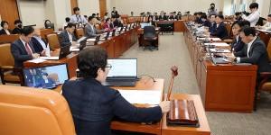 '액상 전자담배도 담배' 담배사업법 개정안 국회 기재위 통과, 국힘 박성훈 