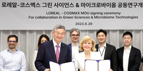 싱가포르투자청 코스맥스 3대주주 되다, K뷰티 유럽 공략 '장기 동행' 신호탄