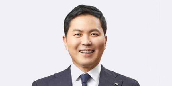 윤동한 콜마홀딩스 이사회 복귀 무산, 윤상현 주도권 확보로 그룹 재편 본격화