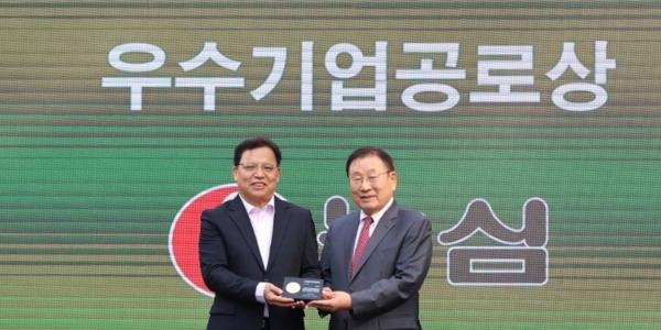 농심 사회공헌활동에 보건부 장관상, 라면으로 긴급지원 구호 나서  