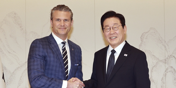 이재명 대통령 미 전쟁부 장관 접견, "전작권 회복은 한미동맹 발전할 계기"