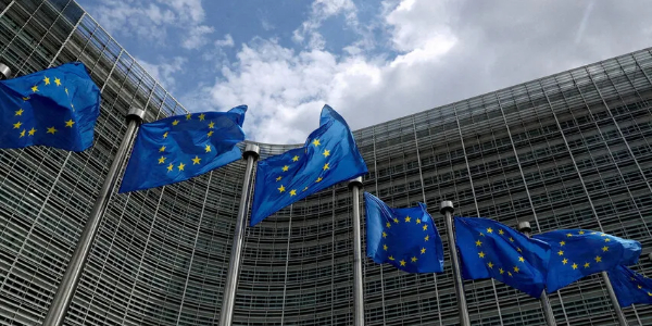 미국 '탈중국' EU '친환경' 전략산업 지원, <a href='https://www.businesspost.co.kr/BP?command=article_view&num=397772' class='human_link' style='text-decoration:underline' target='_blank'>이재명</a>표 '한국판 IRA'는 입법 표류