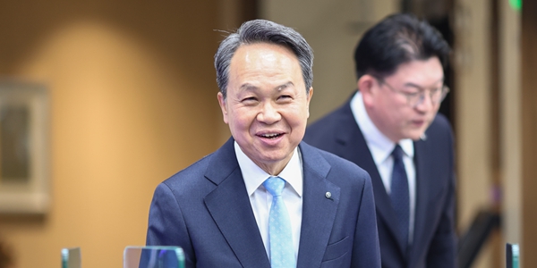 [Who Is ?] 진옥동 신한금융지주 대표이사 회장 