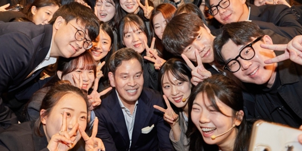 [Who Is ?] 정용진 신세계그룹 회장 