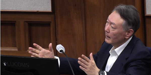 <a href='https://www.businesspost.co.kr/BP?command=article_view&num=413621' class='human_link' style='text-decoration:underline' target='_blank'>장동혁</a> 국힘 쇄신안 뜯어보니, '<a href='https://www.businesspost.co.kr/BP?command=article_view&num=394572' class='human_link' style='text-decoration:underline' target='_blank'>윤석열</a>과 단절' 외에 숨어있는 세가지 함정