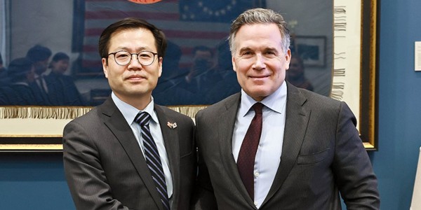 쿠팡 사태로 '온플법' 입법 여론 들끓어, 독점규제 뺀 법으로 미국 반발 뚫을까