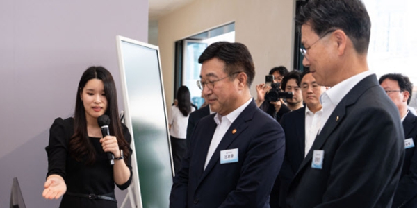 [Who Is ?] 강태영 NH농협은행 행장 