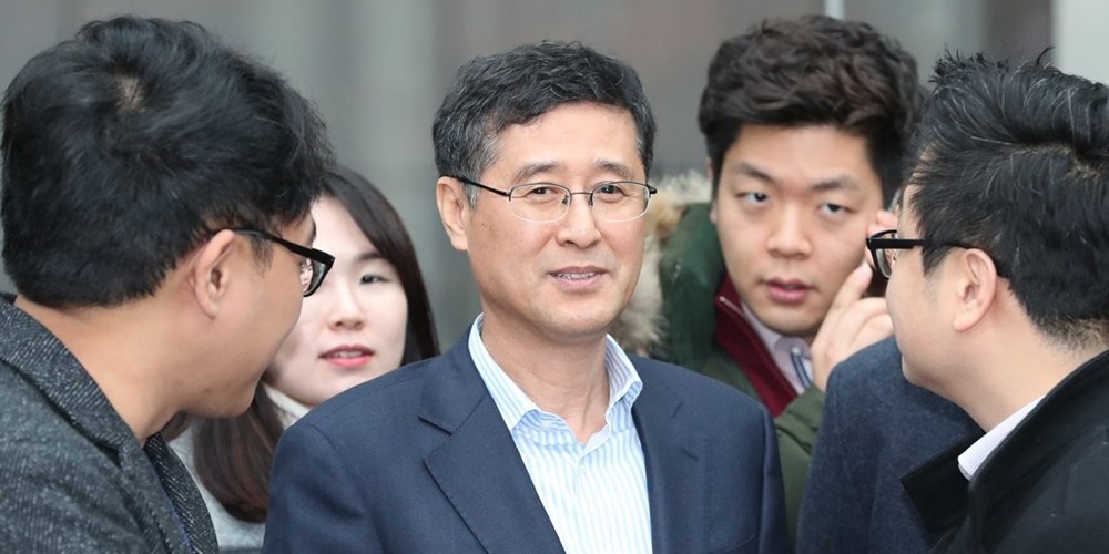 [Who Is ?] 이윤태 LX세미콘 대표이사 