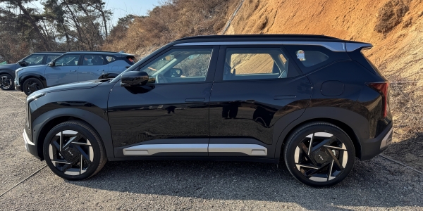 [시승기] 6년 만에 싹 바뀐 기아 '디올뉴 셀토스', 경쾌한 주행감에 정숙성까지 소형SUV 최강자 증명