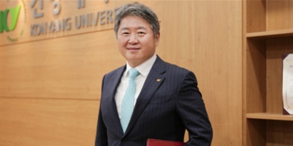 [Who Is ?] 김용하 건양대학교 총장 