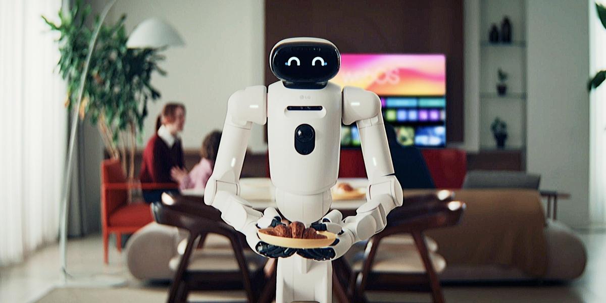 LG전자 CES서 집안일 로봇 '클로이드' 첫 공개, 아침 준비부터 수건 정리까지