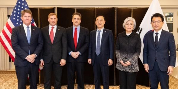 국토장관 김윤덕 미국 에너지부 부장관 면담, 양국 인프라 협력 확대 논의