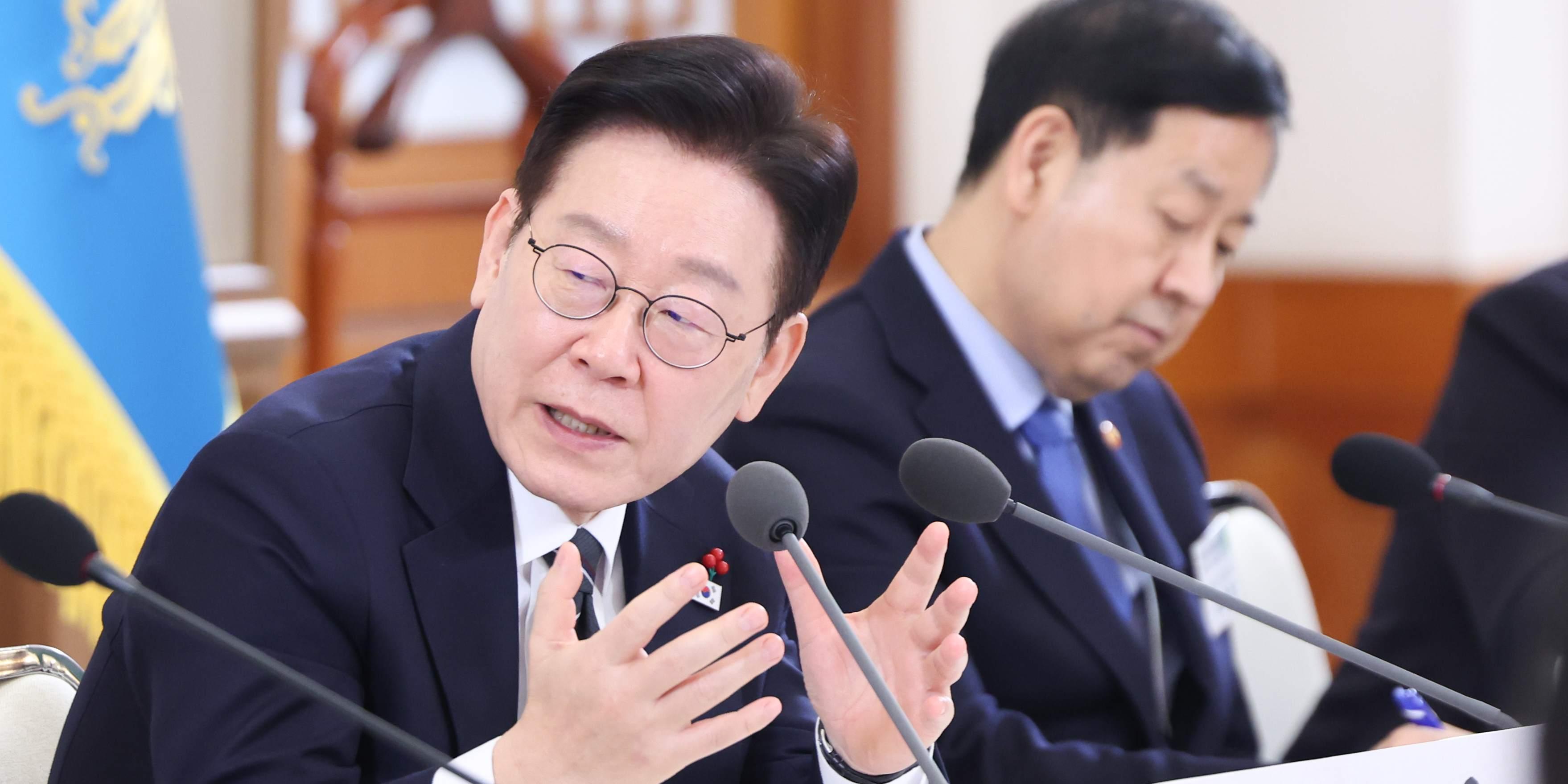 K반도체 세계 2강 목표, 대통령 직속 특위 구성해 5년 계획 수립