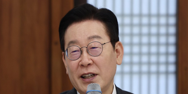 [리얼미터] 이재명 대통령 지지율 53.1%로 3.7%p 내려, 