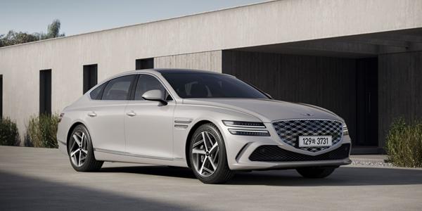 현대차 제네시스 디스플레이 오류로 미국서 8만3천 대 리콜, LG전자 제조