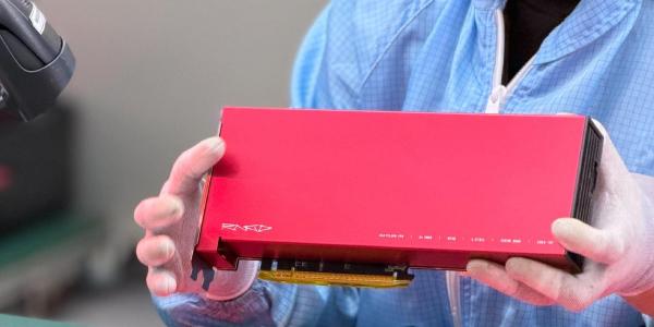 퓨리오사AI, AI 반도체 칩 '레니게이드' 4천장 양산 시작