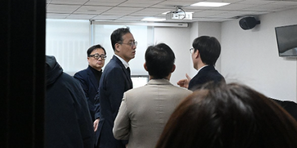미국 한국을 환율 관찰대상국으로 유지, 