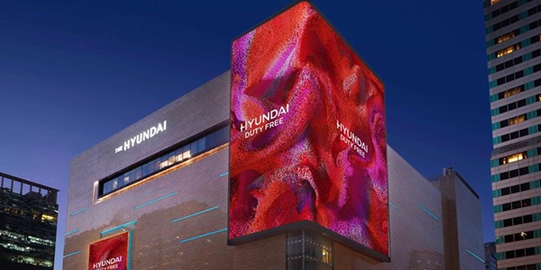 현대면세점 고래싸움에 또 실속 챙겼다, 박장서 시내점과 공항점 '시너지'로 흑자 조준