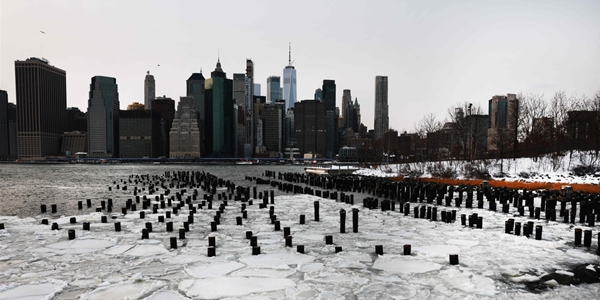 AI 에너지 '패권 경쟁'서 중국 한발 앞서, 트럼프 재생에너지 차별이 패착 키워 