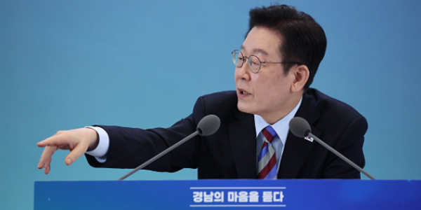 [데스크리포트 2월] 이재명의 '부동산 정치' 세 장면