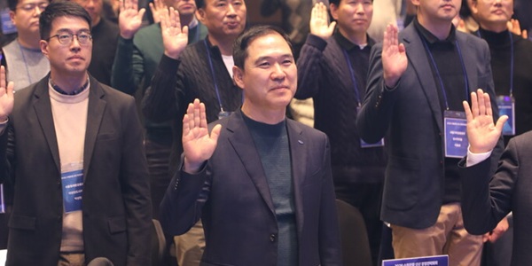 [Who Is ?] 신학기 Sh수협은행 행장 