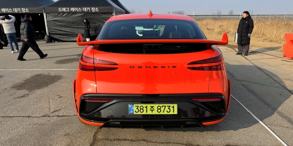 [시승기] 제네시스 첫 고성능 전기차 'GV60 마그마', 프리미엄 브랜드 존재 이유 증명