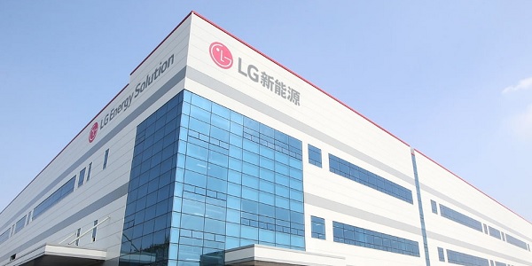 중국 이번엔 나트륨 배터리로 세계 장악 노려, 또 한발 늦은 K배터리 'LG엔솔만 내년 생산'