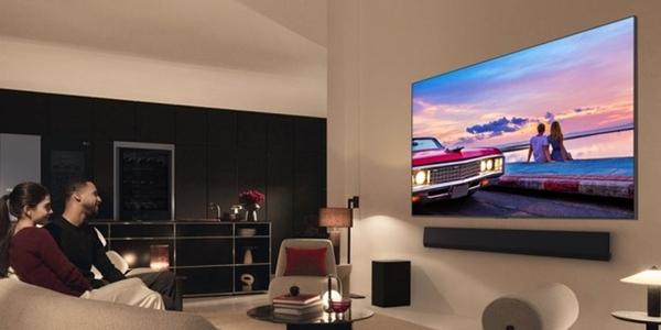 'LG 77인치 올레드TV' 미국 '컨슈머리포트' 최고점 받아, 