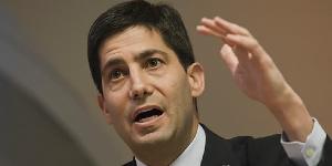 '케빈 워시' 지명에 출렁이는 원화값, 한은 기준금리 묶어두기 복잡해지는 셈법