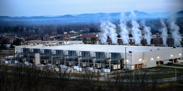 AI가 기후변화로 줄어드는 식수 다 마신다, 데이터센터 무분별 확장에 물 위기 가속화