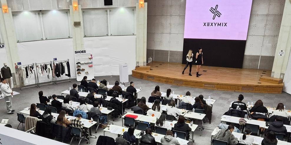 젝시믹스 가을·겨울 계절상품 글로벌 수주회, 남성용 카테고리 새로 마련