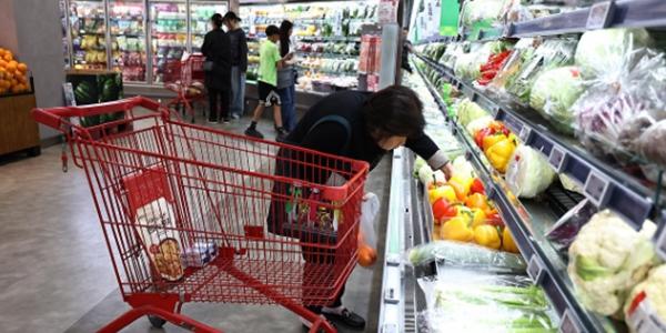 당정 대형마트 영업시간 규제 완화 논의, '새벽배송' 길 열릴 가능성 