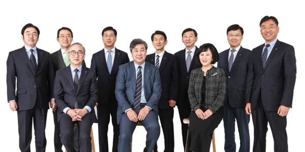 KT 이사회 재편 시동, 사외이사 신규 선임 논의 돌입 '전면 교체할지 주목'