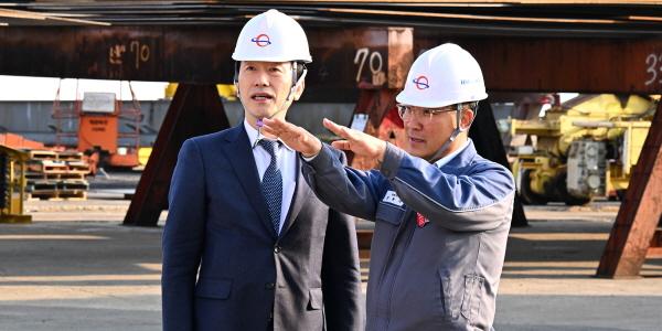 부산은행장 김성주 경남 조선소 현장 방문, 